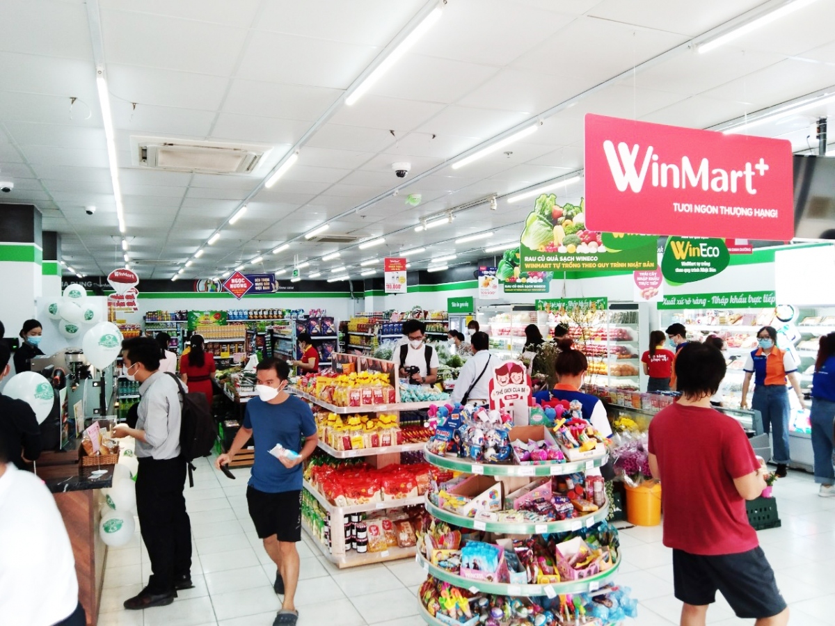 Domestic retailers see gradual recovery